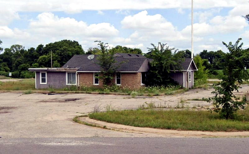 Carriage House Dining Room (Carriage House Motel) - 2023